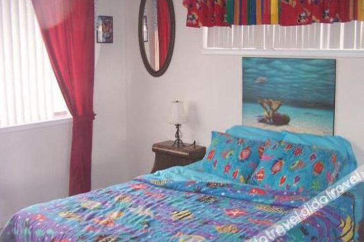 Disneyland Tropical Paradise Vacation Home