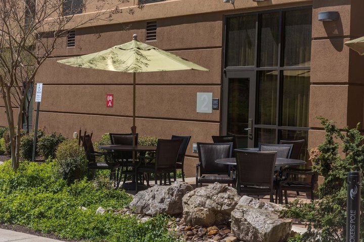 Terrace/Patio 78 of 81