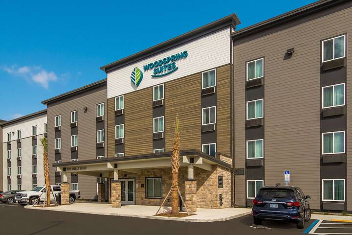 Hotel 2 of 25