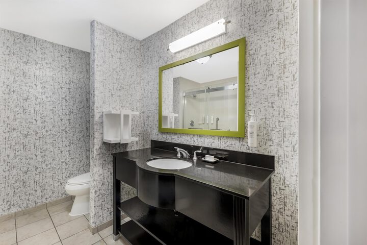 Hampton Inn Birmingham Leeds