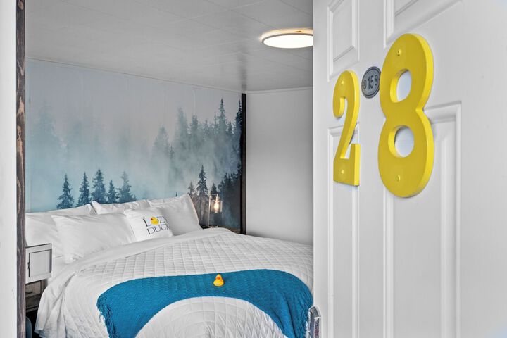 Room 49 of 70