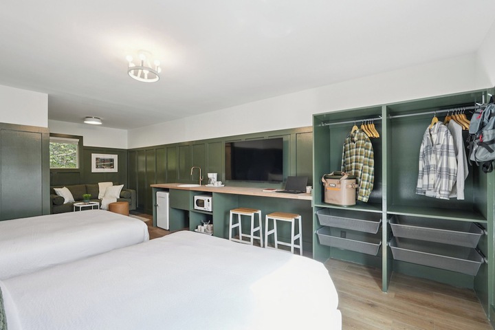 Lakelyn Lodge