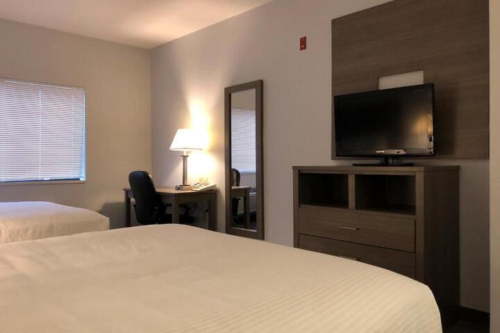 GreenTree Inn Denver Tech Center