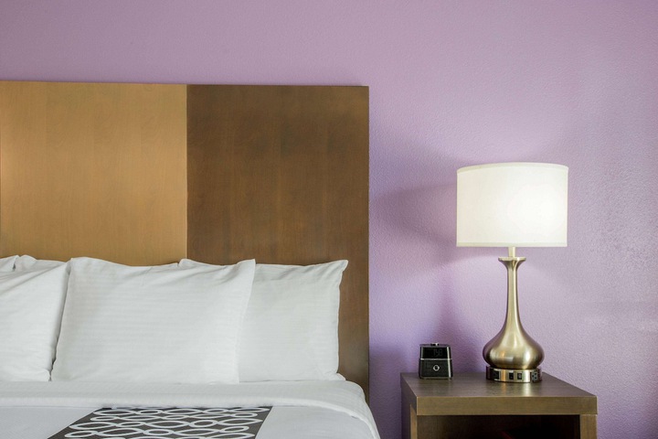 La Quinta Inn & Suites by Wyndham Pomona