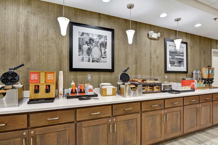 Hampton Inn & Suites Ashland