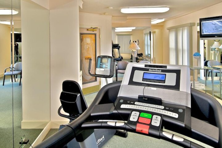Health and Fitness 30 of 32