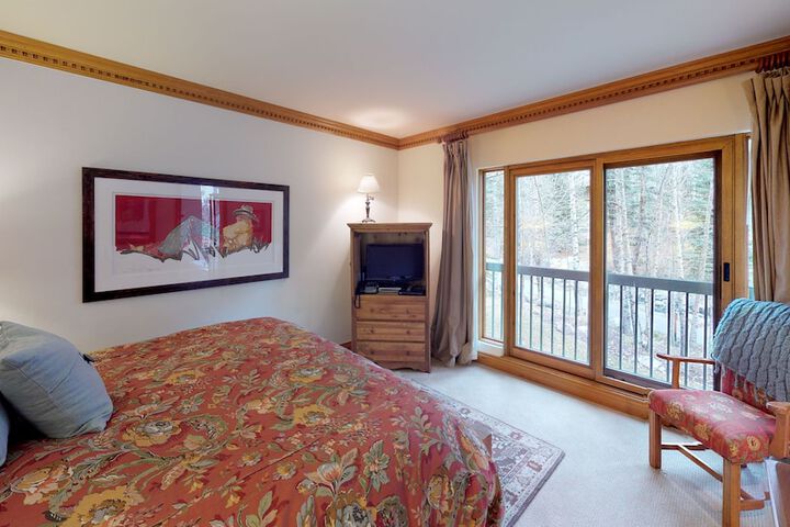 Room 205 of 361