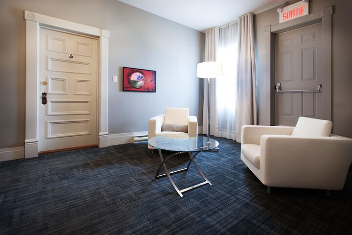 Room 30 of 41