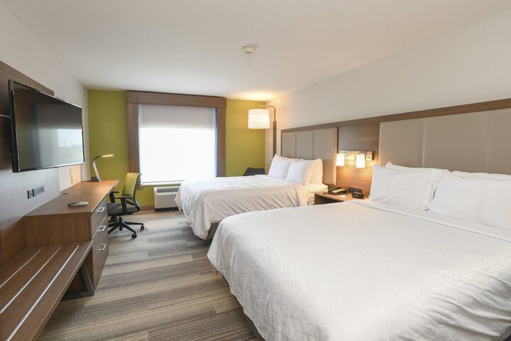 Room 12 of 48