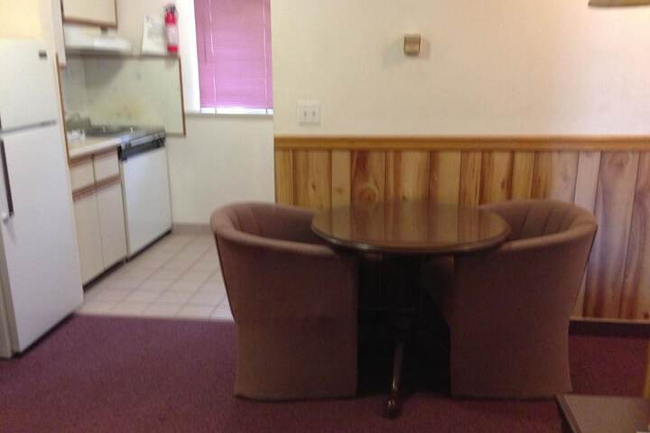 Rainbow Motor Inn