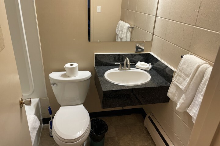Room 45 of 47