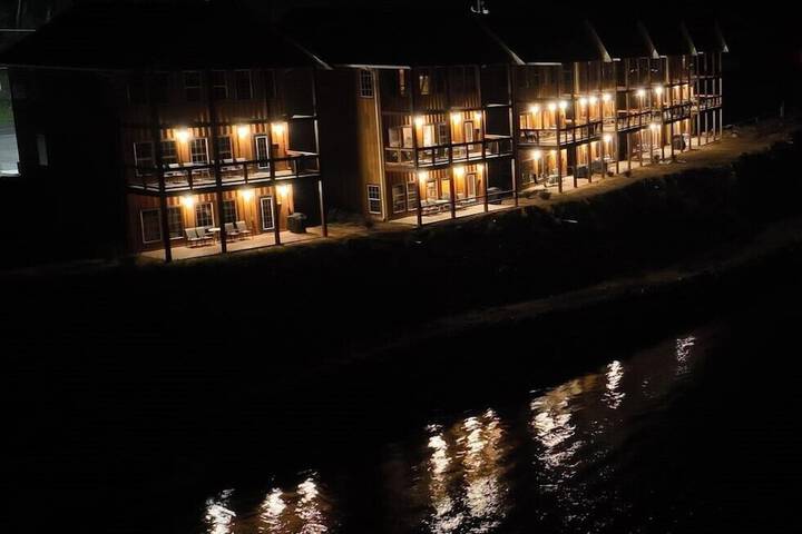 Keweenaw Waters Resort
