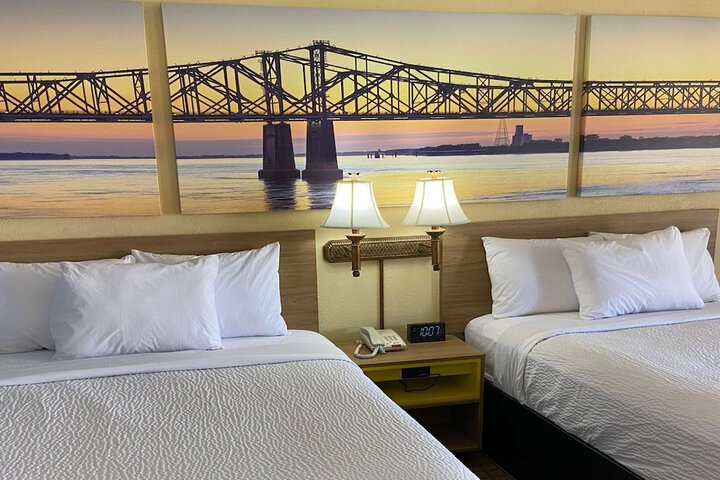 Room 14 of 16