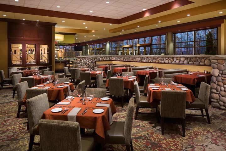 Embassy Suites by Hilton Charlotte Concord Golf Resort & Spa
