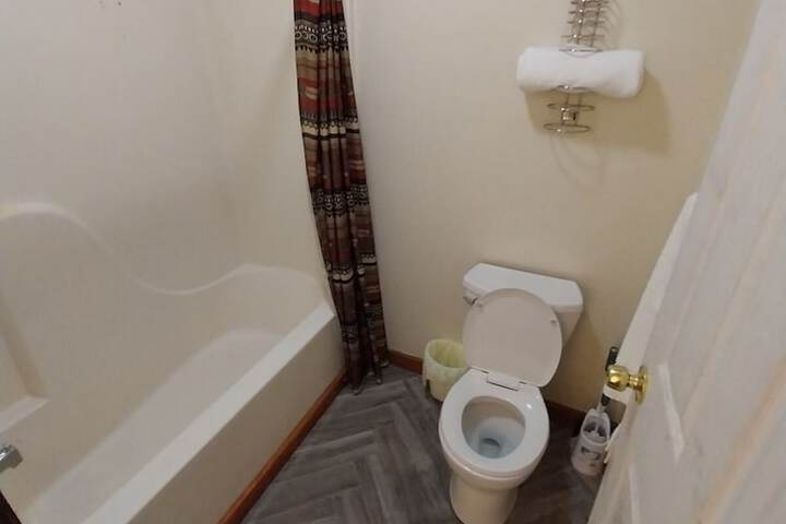 Room 47 of 114