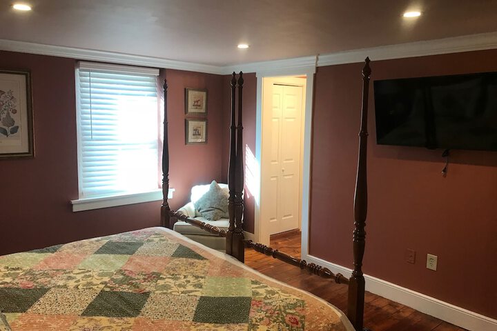 Room 42 of 64