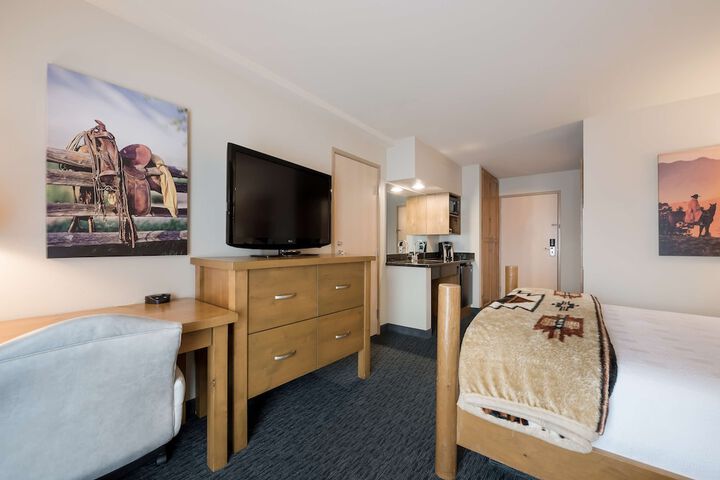 Best Western Plus Kentwood Lodge