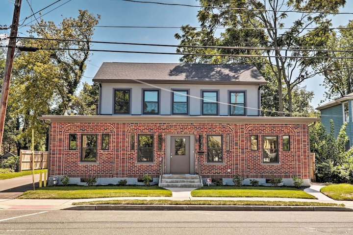 Updated Downtown Red Bank Home 5 Mi to Beach!