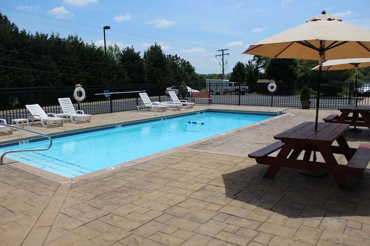 Pool 6 of 53