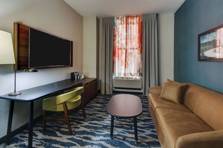 Room 14 of 31