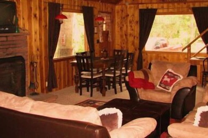 Room 5 of 15