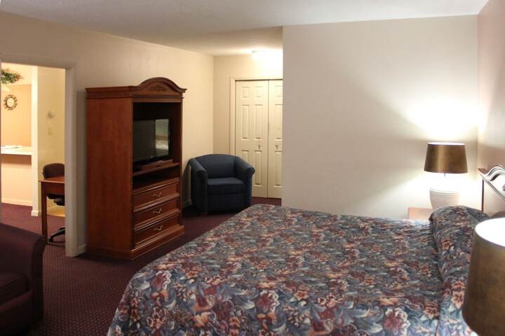 Room 16 of 43