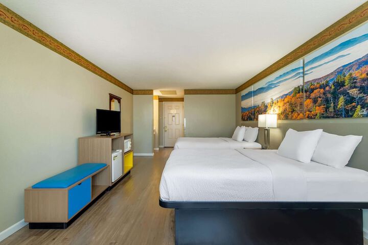 Room 26 of 32