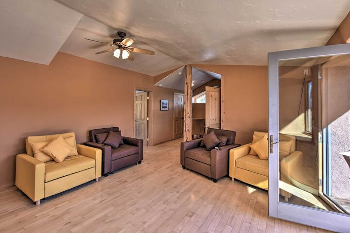 Luxe Twin Lakes House w / Mountain & Lake Views!