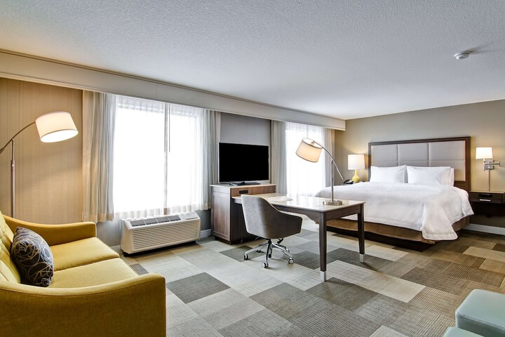 Hampton Inn & Suites by Hilton Saskatoon Airport
