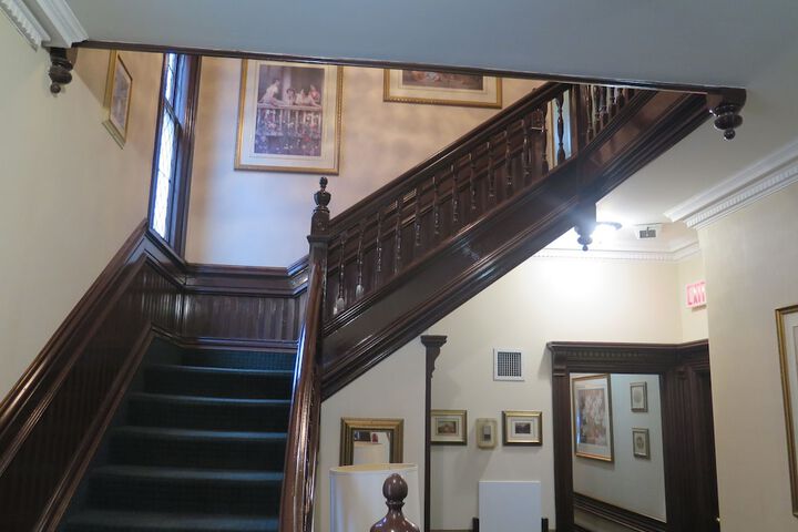Hotel 2 of 42