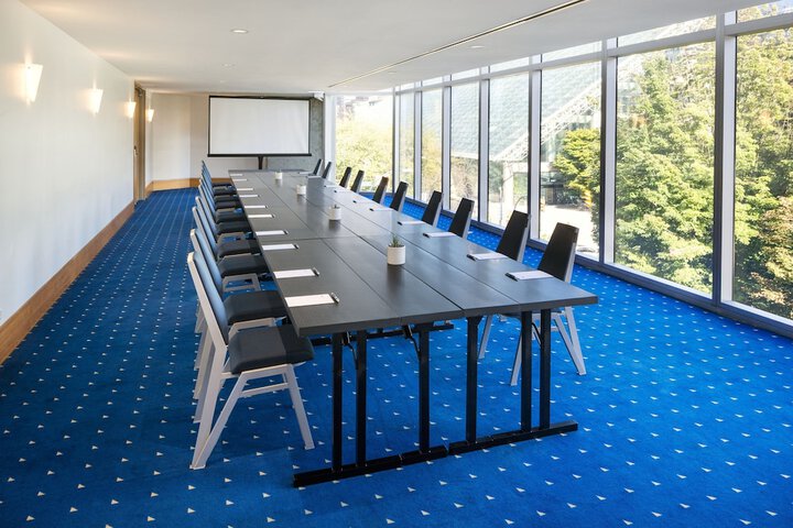 Sheraton Vancouver Wall Centre