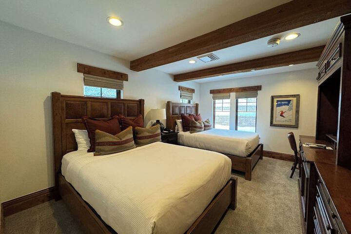 The Chateaux Deer Valley