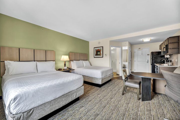 Room 47 of 61