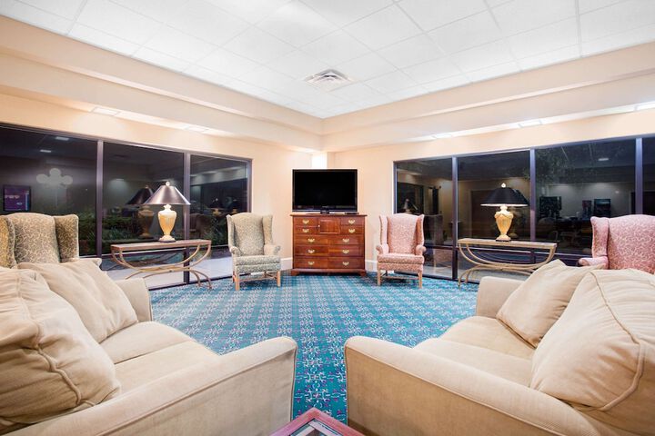 Hotel Interior 7 of 37