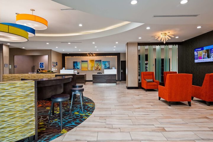 Hotel Interior 9 of 36