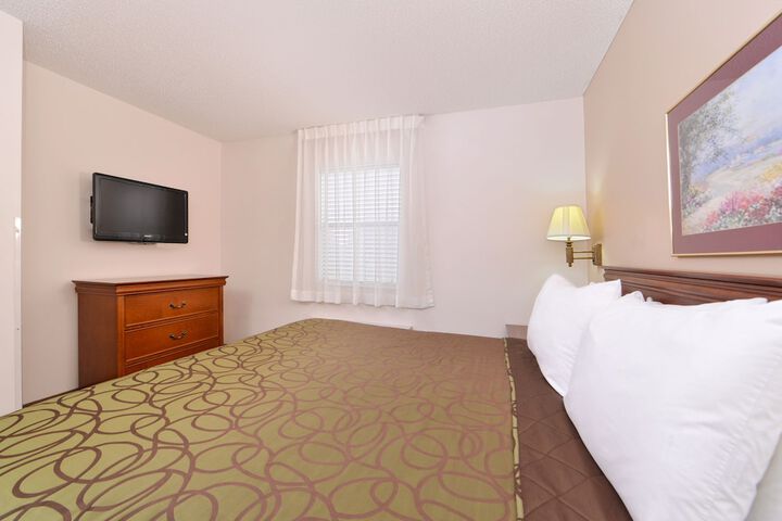 Briarwood Inn of Geneva