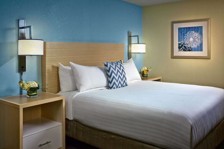 Sonesta ES Suites Cincinnati - Sharonville East