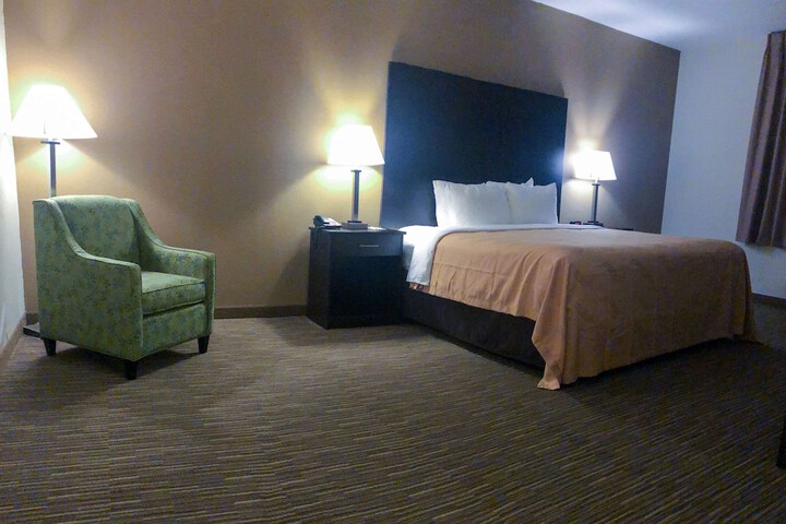 Room 13 of 17