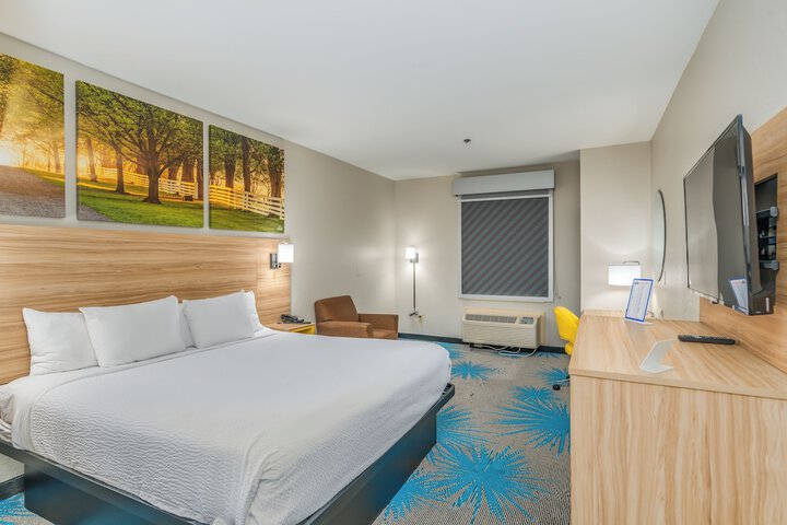 Room 20 of 36