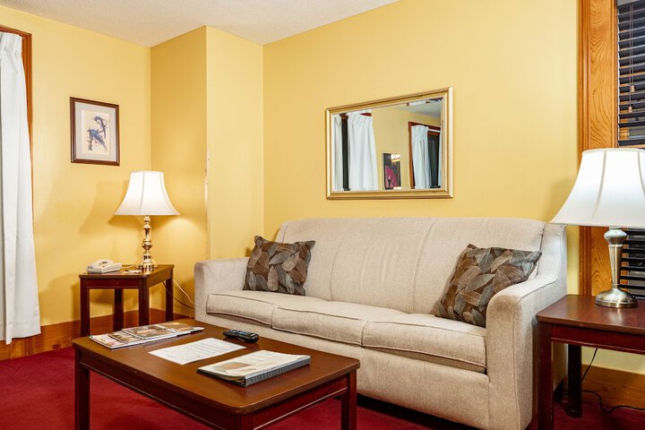 Room 29 of 48