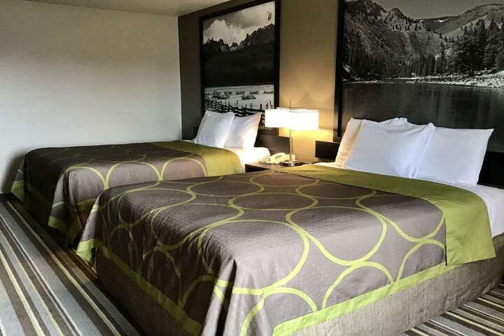 Room 18 of 35