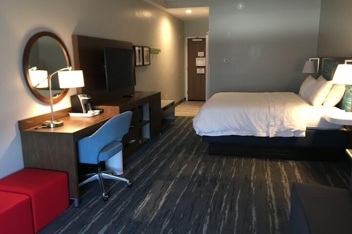 Room 11 of 15