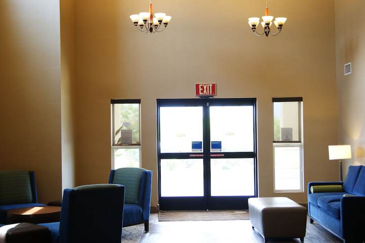 Hotel 4 of 56