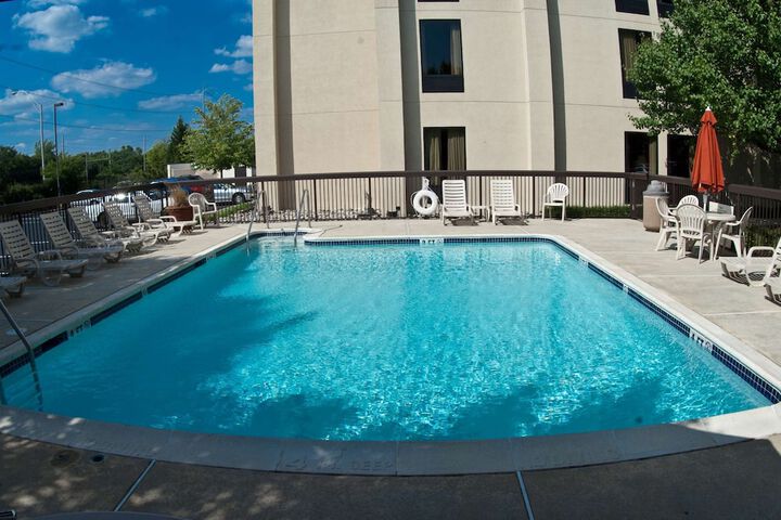 Pool 5 of 42