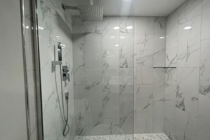 Room 48 of 105
