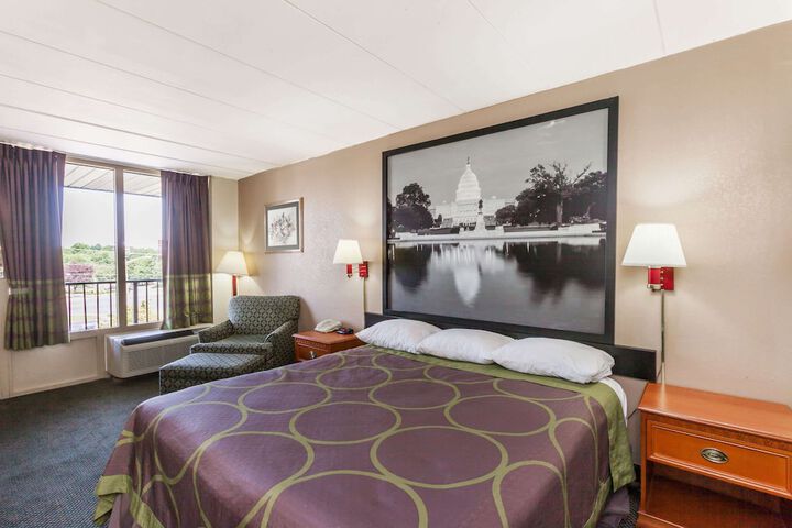 Room 16 of 23
