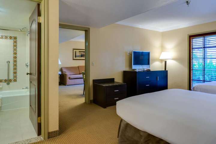 Room 48 of 65