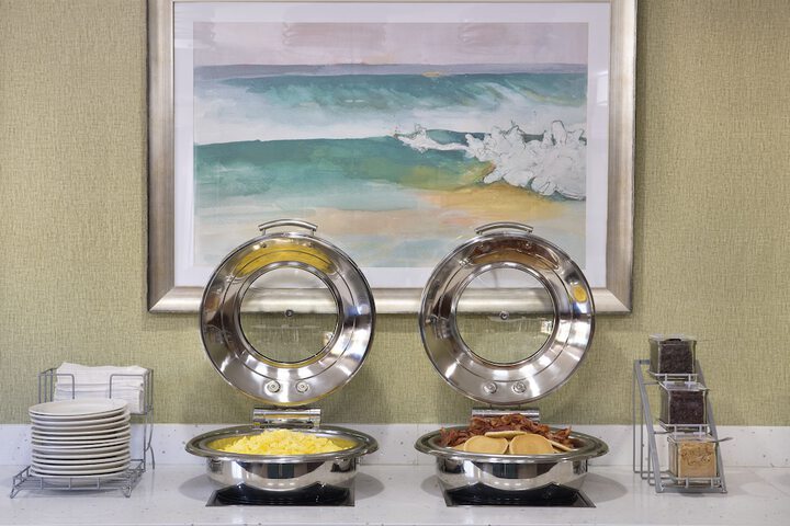 Breakfast/Coffee Service 28 of 35