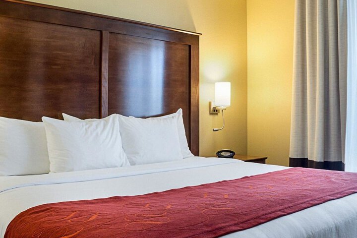 Comfort Suites Fargo Medical Center