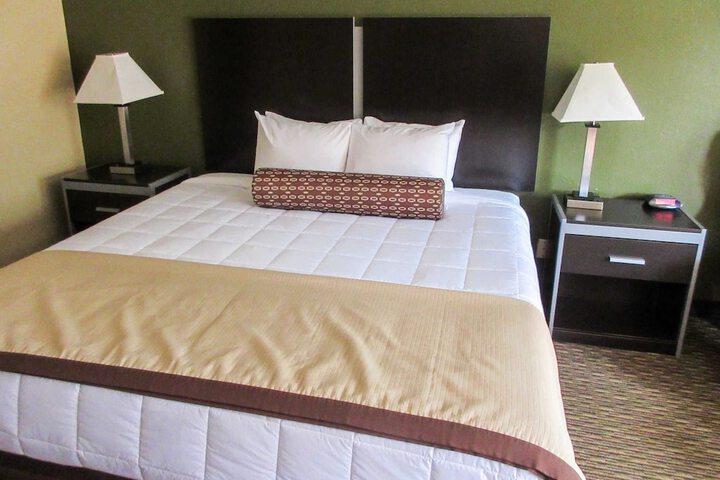 Quality Inn Glenpool - Tulsa